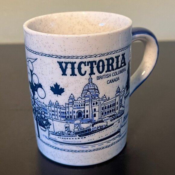 Victoria BRITISH COLUMBIA Canada Vintage Souvenir Embossed Stoneware Mug - Picture 9 of 10